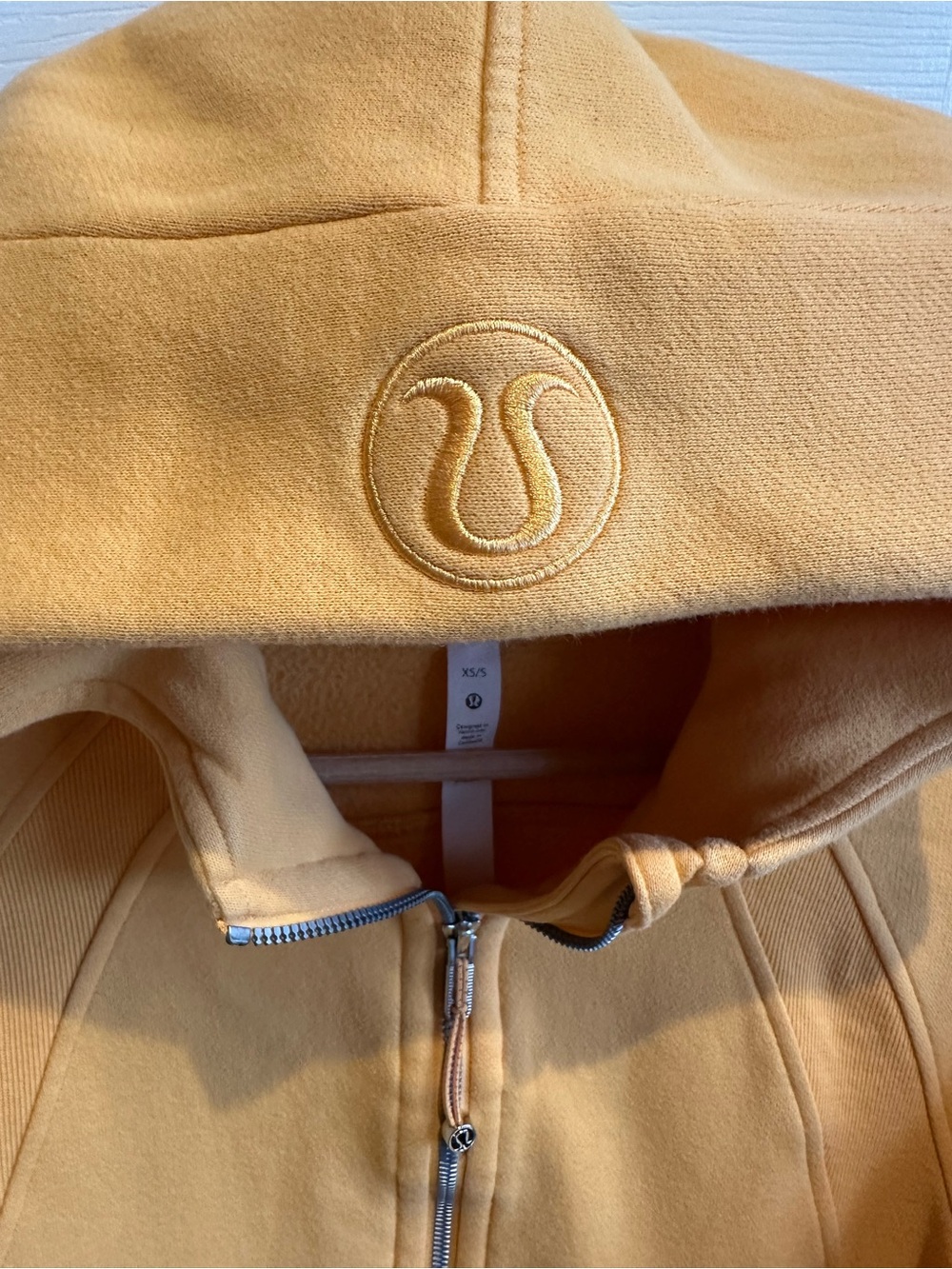 Lululemon Mango Half-Zip Scuba Hoodie - Picture 5 of 12